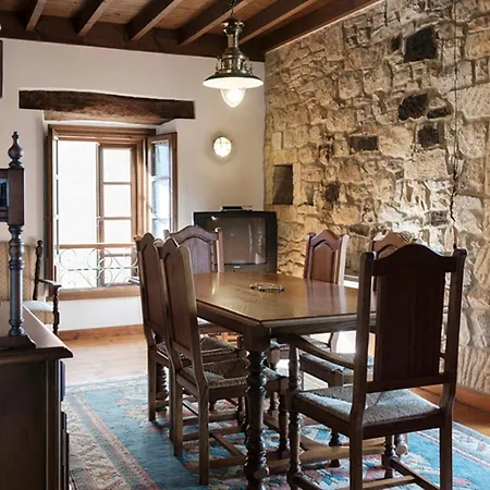 Tatil Evi Casa Rural El Tresmayu. Casona Con Jardin, *