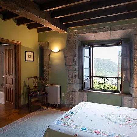 Casa Rural El Tresmayu. Casona Con Jardin, Tatil Evi Lastres