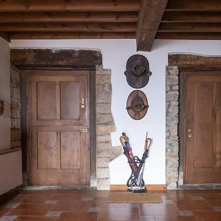 Casa Rural El Tresmayu. Casona Con Jardin, *