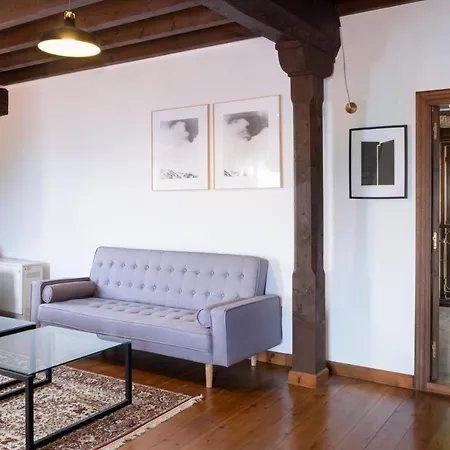 Casa Rural El Tresmayu. Casona Con Jardin, *